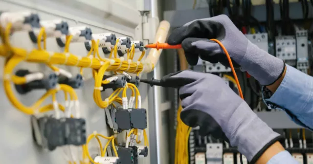 Electrical installation with safety gloves